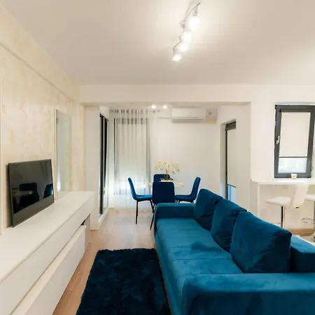 Apartment Irina's Premier At Seven Palms,