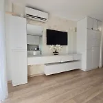 Irina's Premier At Seven Palms, Apartamento