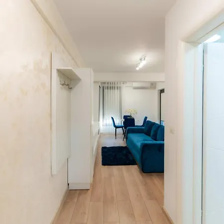 Irina's Premier At Seven Palms, Daire *