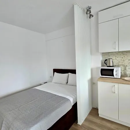 Irina's Premier At Seven Palms, 公寓 萨图恩