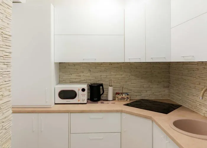 アパート Irina's Premier At Seven Palms, サターン