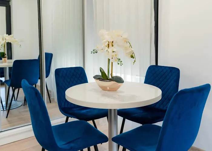 アパート Irina's Premier At Seven Palms, *