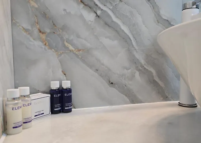 アパート Irina's Premier At Seven Palms, *